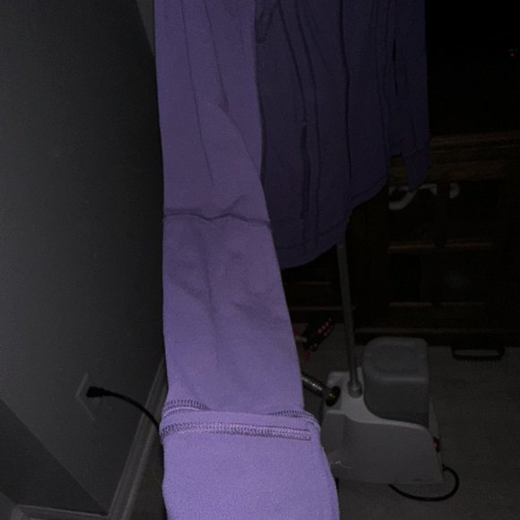 Lululemon Define Jacket, size 6 - Picture 2 of 4